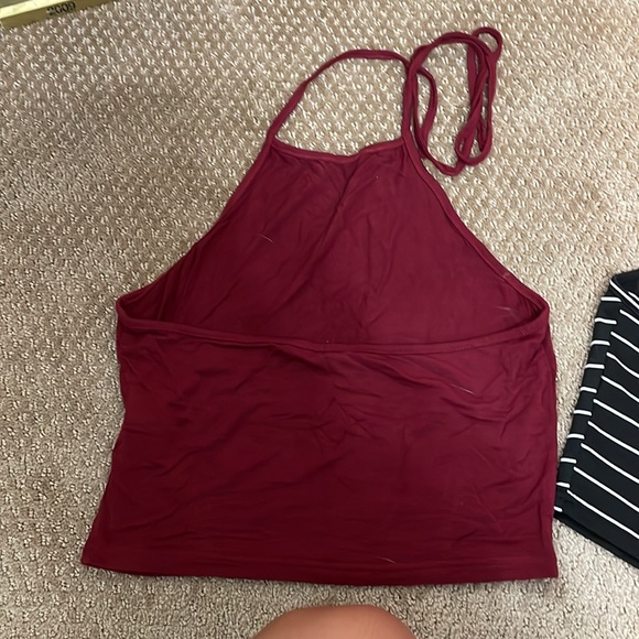 🎉B2GO free🎉 Halter Crop Tops - Picture 3 of 3